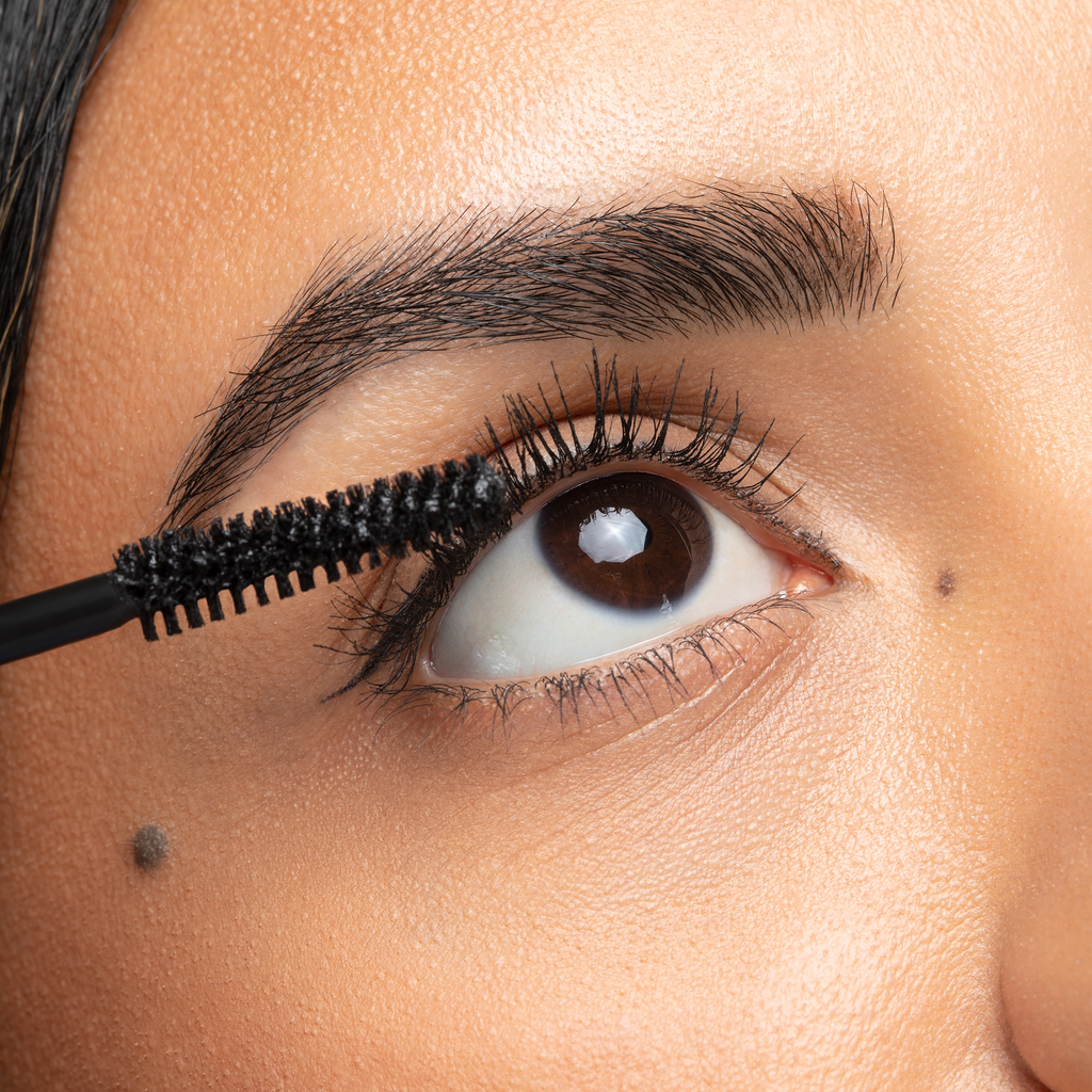1712804 Eye Booster Lash Illusion | model closeup of mascara on eye