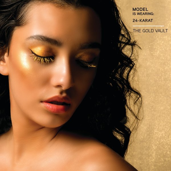 24-Karat Gold Collagen Face Palette, Model is wearing 24-Karat The Gold Vault