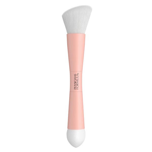 4-in-1 Makeup Brush Closed Front View of bronzer and foundation brushes on white background